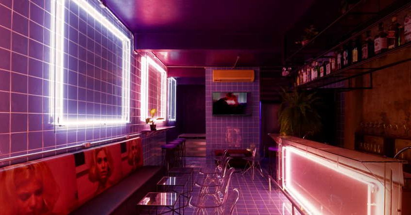 What interior light would draw people’s attention in bars?